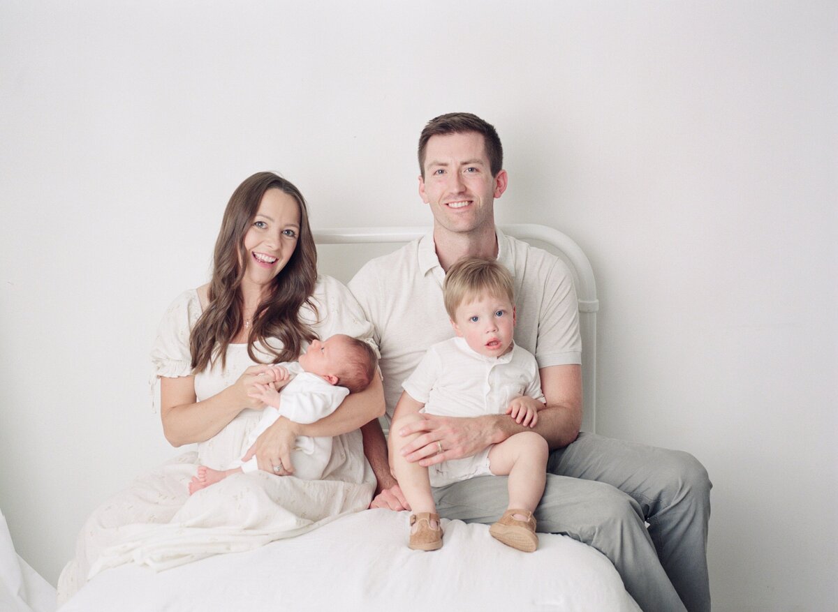 Champaign-Urbana-Newborn-Family-maternity-photographer-central-illinois_0033