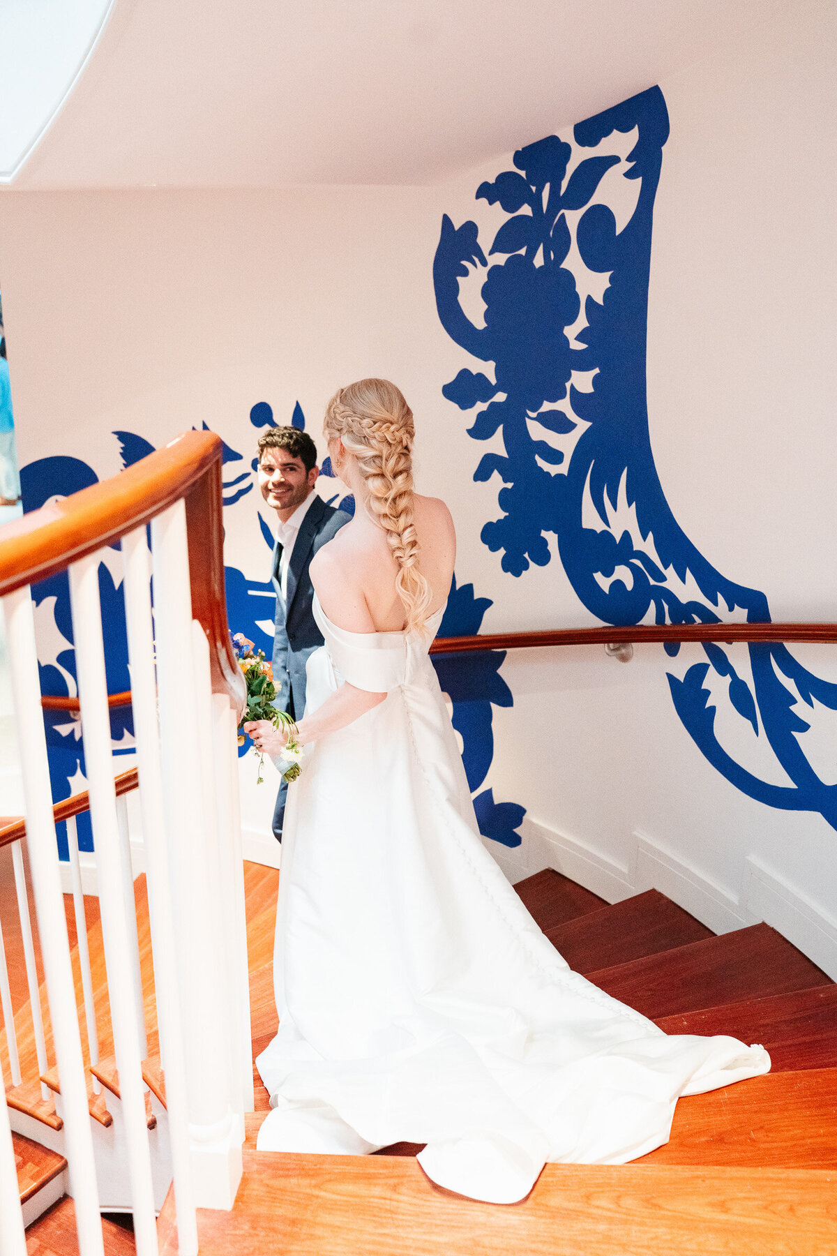 Peabody Essex Museum wedding photography blending contemporary design with candid emotional storytelling.