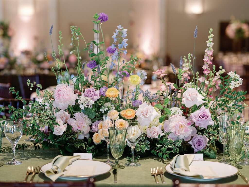 Garden meadow, spring flowers, table meadow, pastel flowers