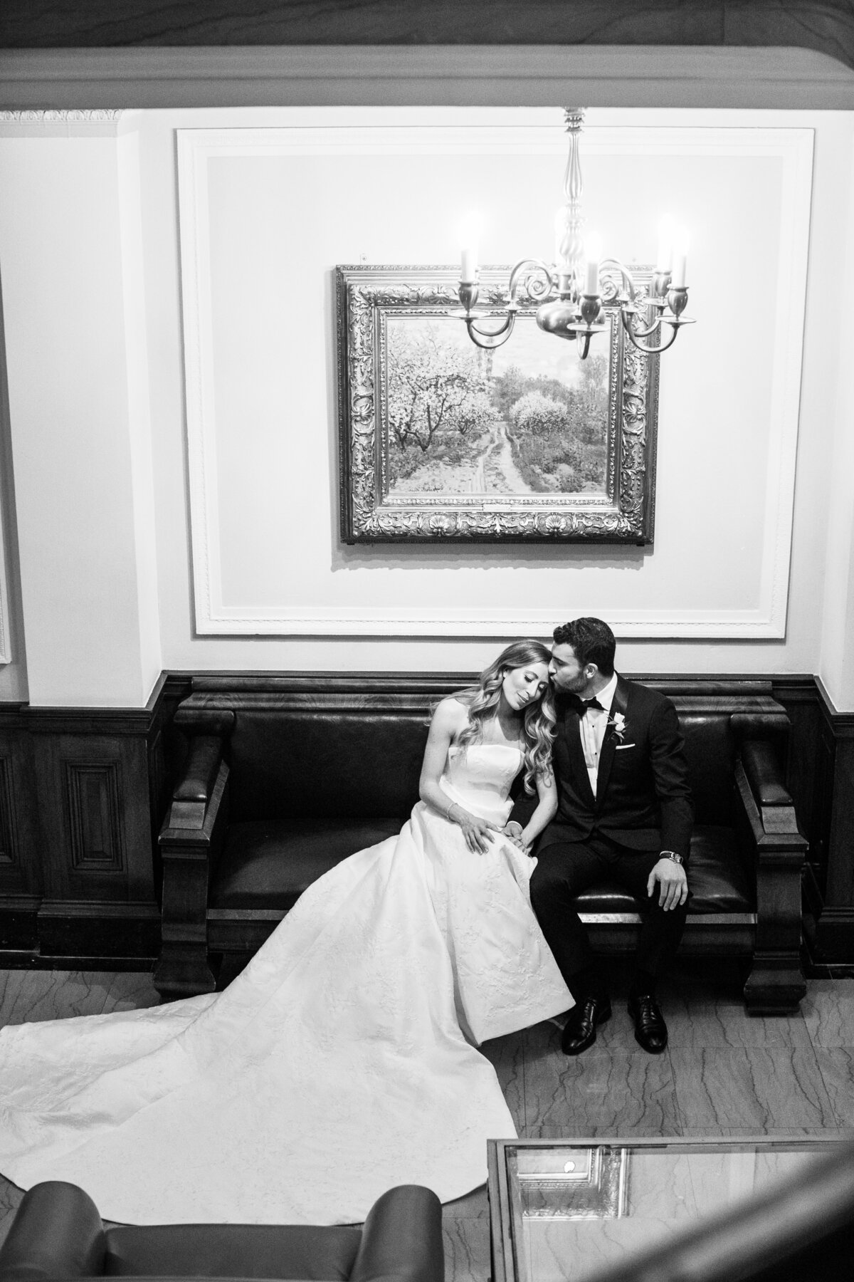 Temerity Photography Vanessa Hurr Wedding Engagement Award Winning Photographer Timeless Classic Love Wisconsin24