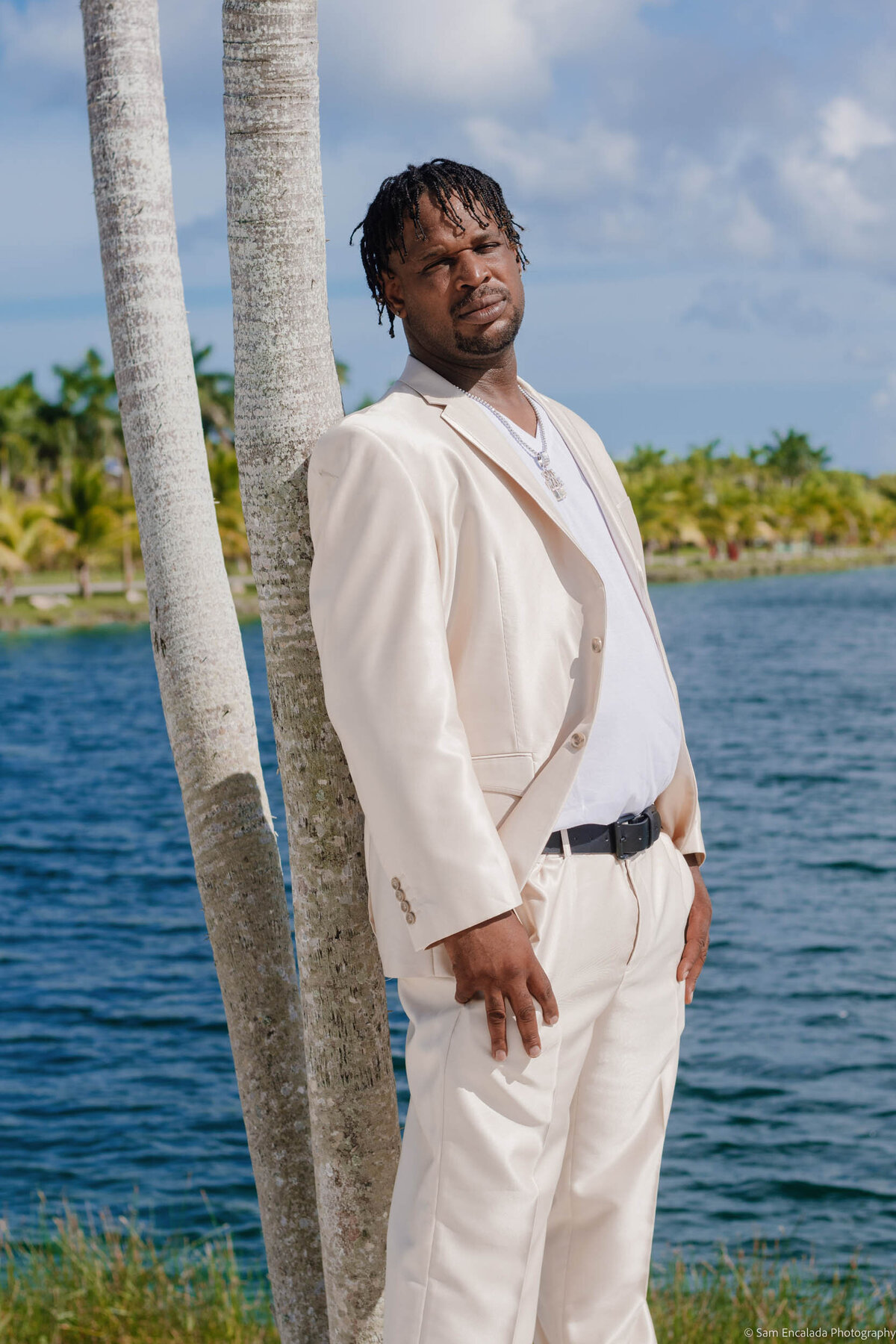 Lyesha-Lennel-Miami-Florida-Wedding-Elopement-Engagement-Photographer11