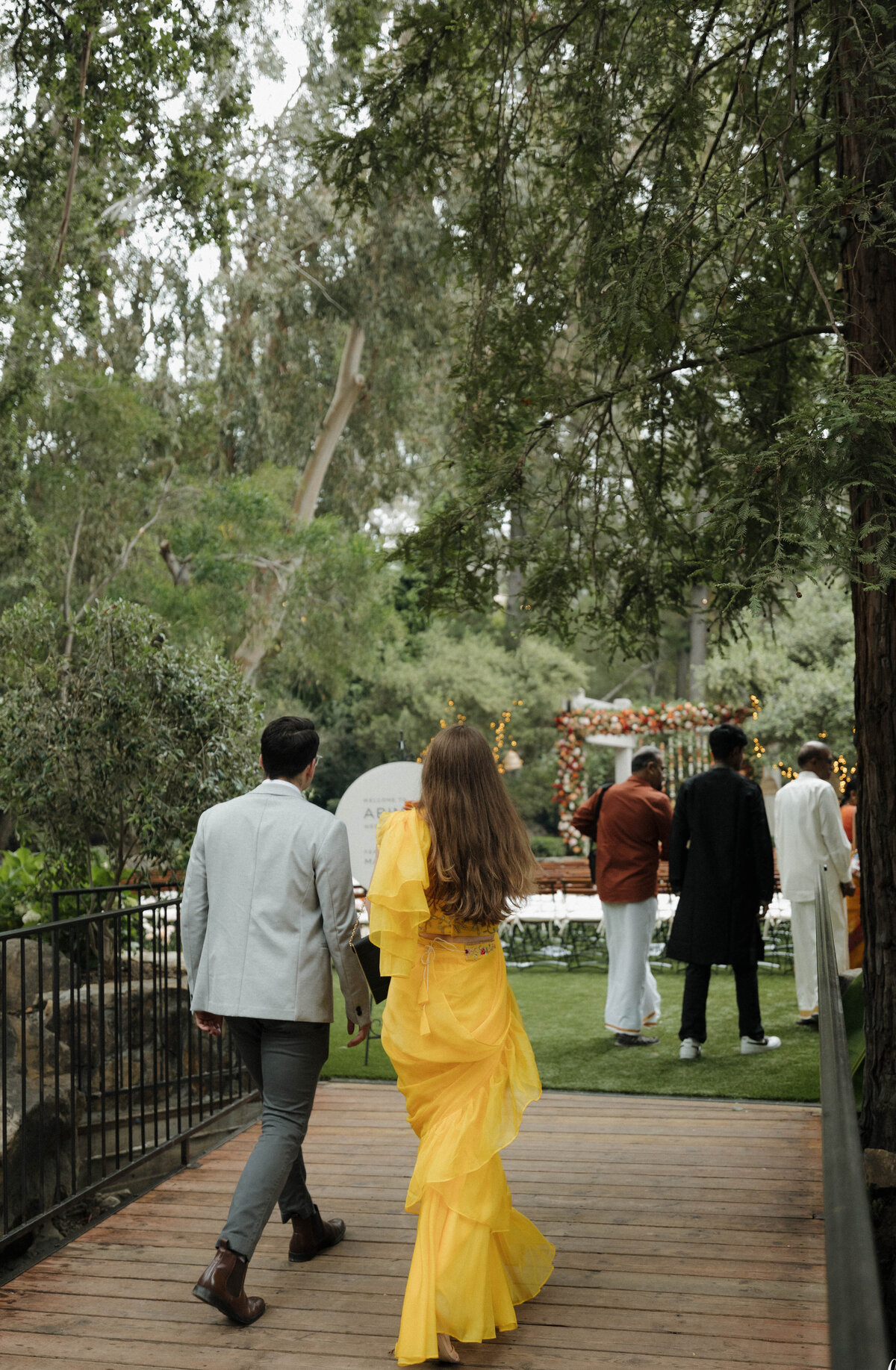 FayeFernCreative-CalamigosRanch-Wedding-Redwood-Ceremony-AM-79