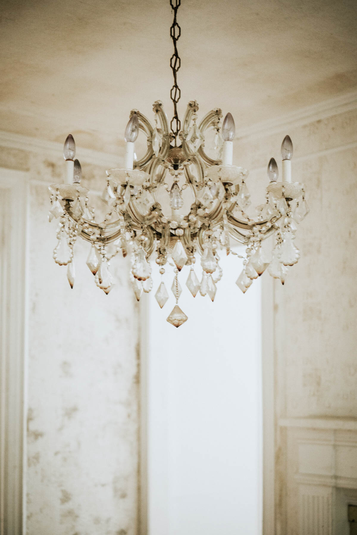 Girlboss-Designer-Interior-Design-Website-Templateq-323