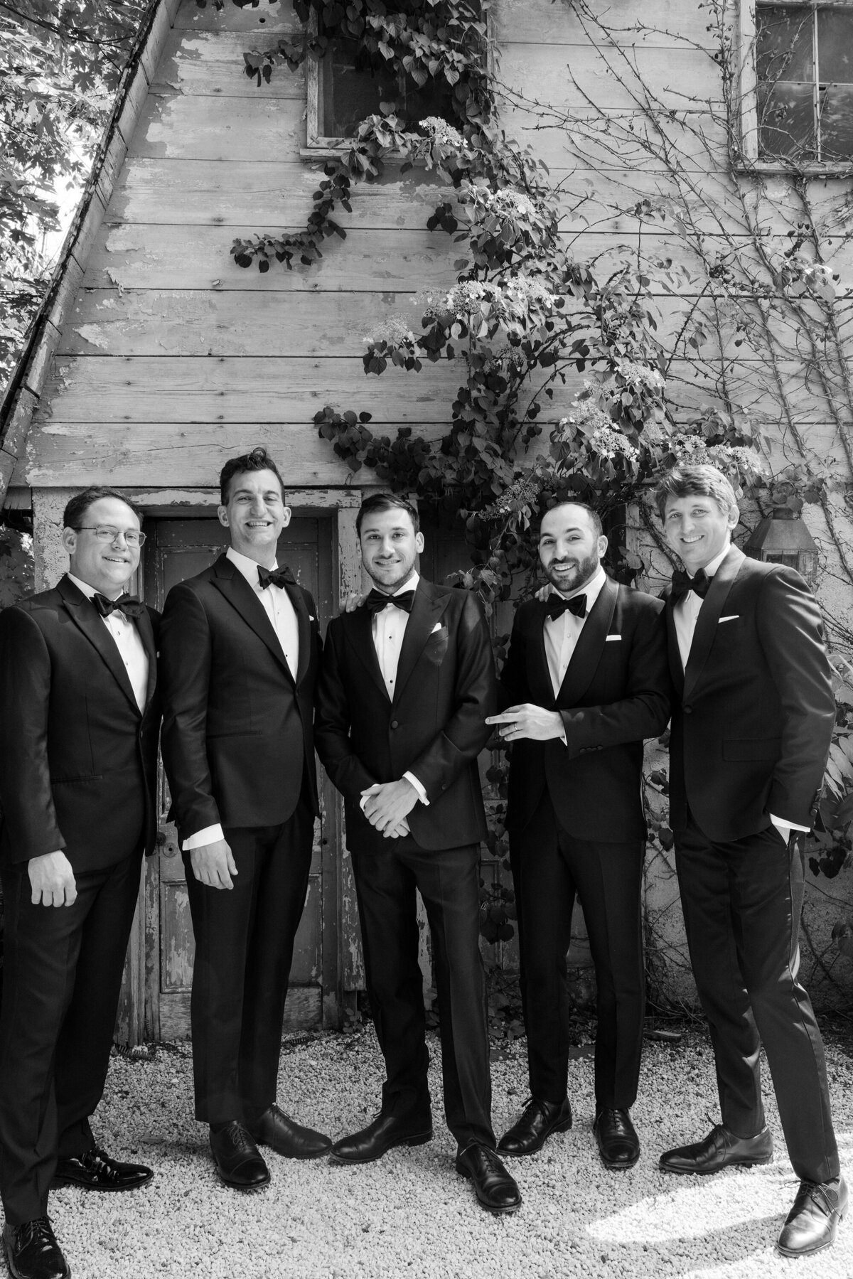 KateEdwardsWeddings_Lisa&Jacob_ValleyRockInn-97