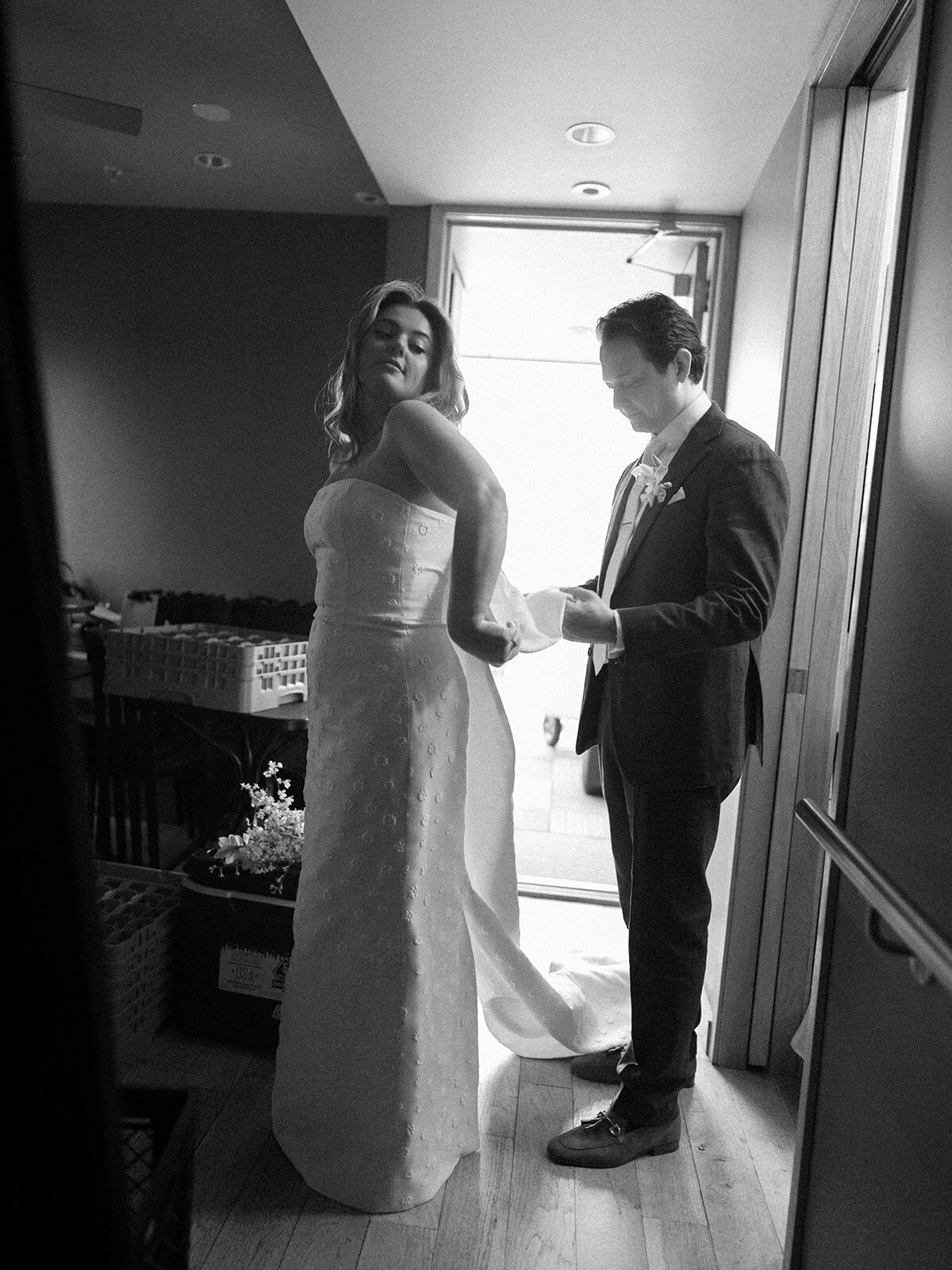 KWEl x Nikki Daskalakis - 747