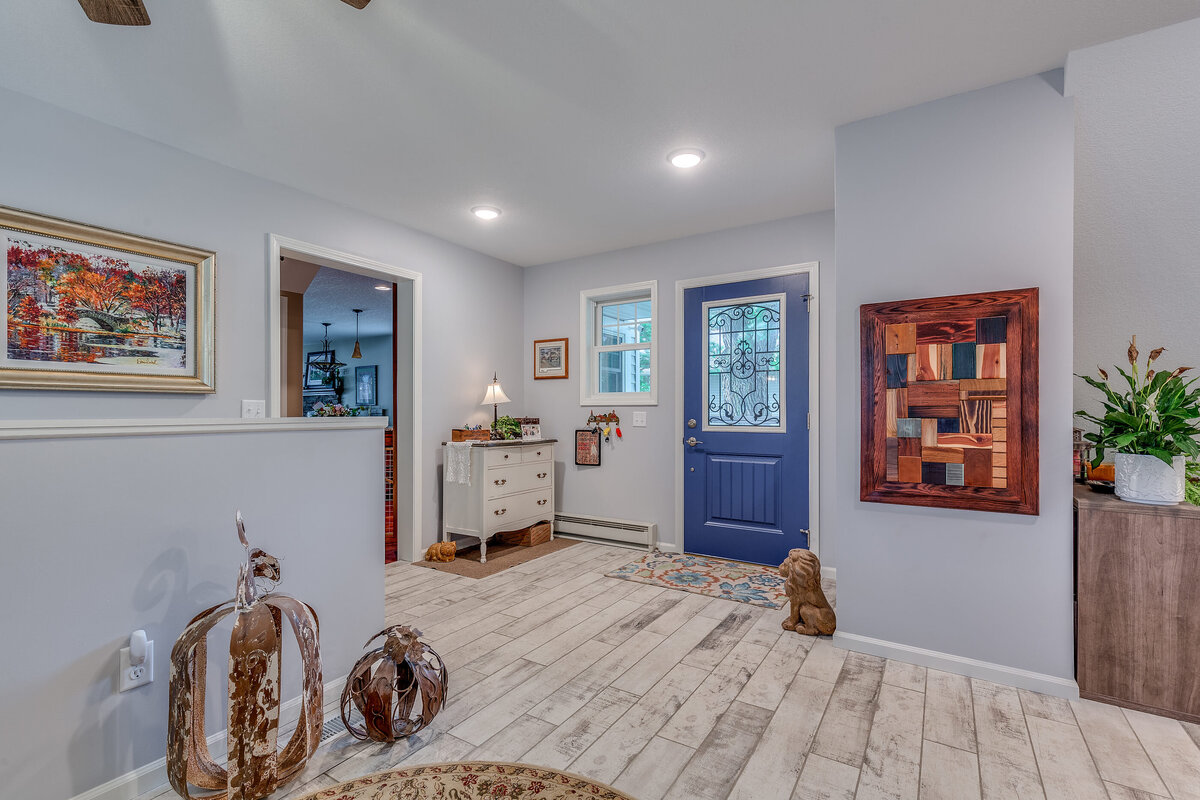 7302 Isaak Ave NW_03-SMALL