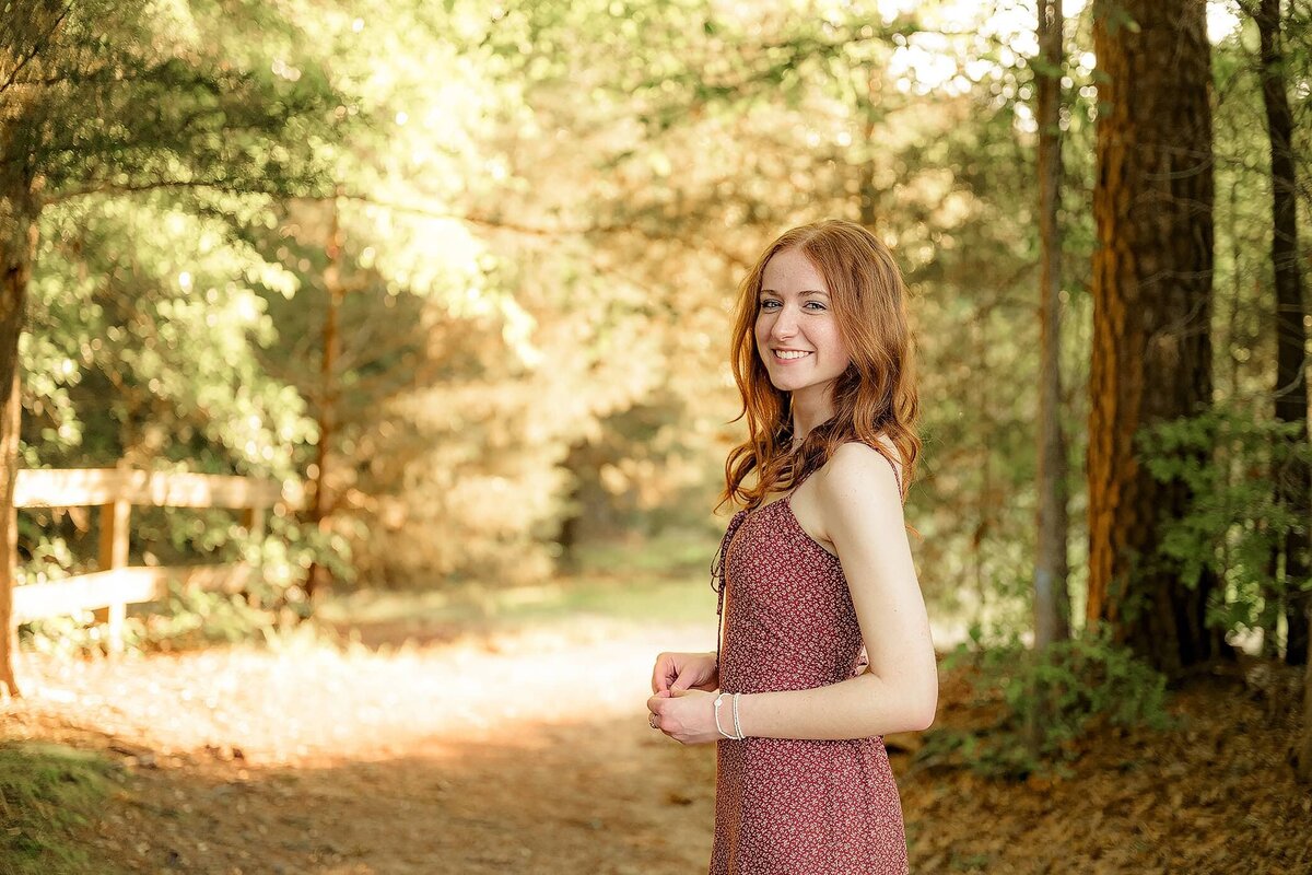 Tobi's-Timeless-Treasures-Photography-Seniors - 003 copy