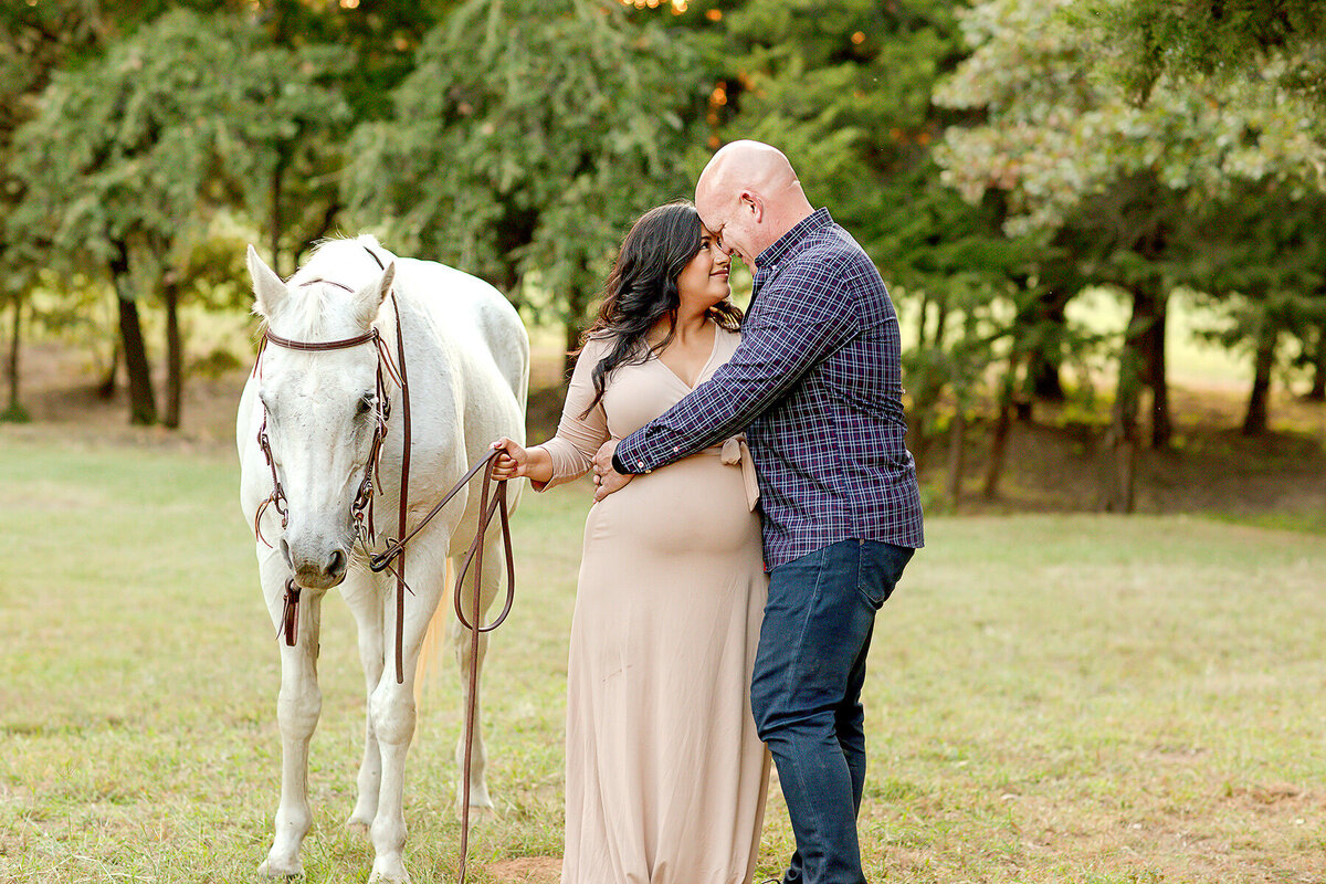 Jenny Havens Photography Dallas Texas Newborn Photographer Studio Motherhood Family Baby Custom Heirloom Imagery Light Airy Luxury JHP 10.11.20 40 WEB