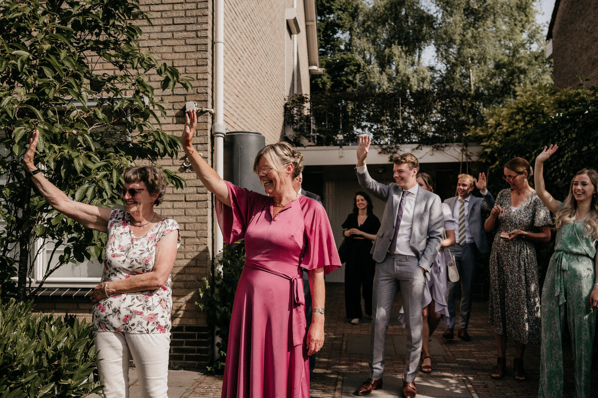 Pure Liefde Fotografie -  Yamiko & Susanna - First look + Taart-61