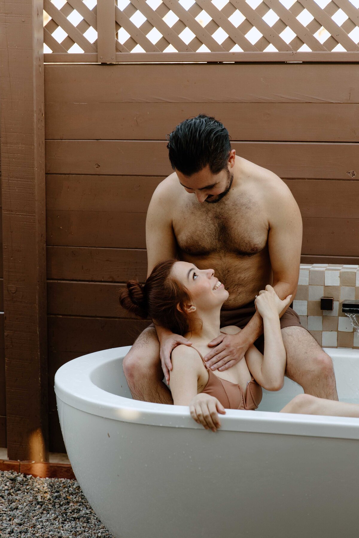 Hot-Tub-Couples-Session_0561