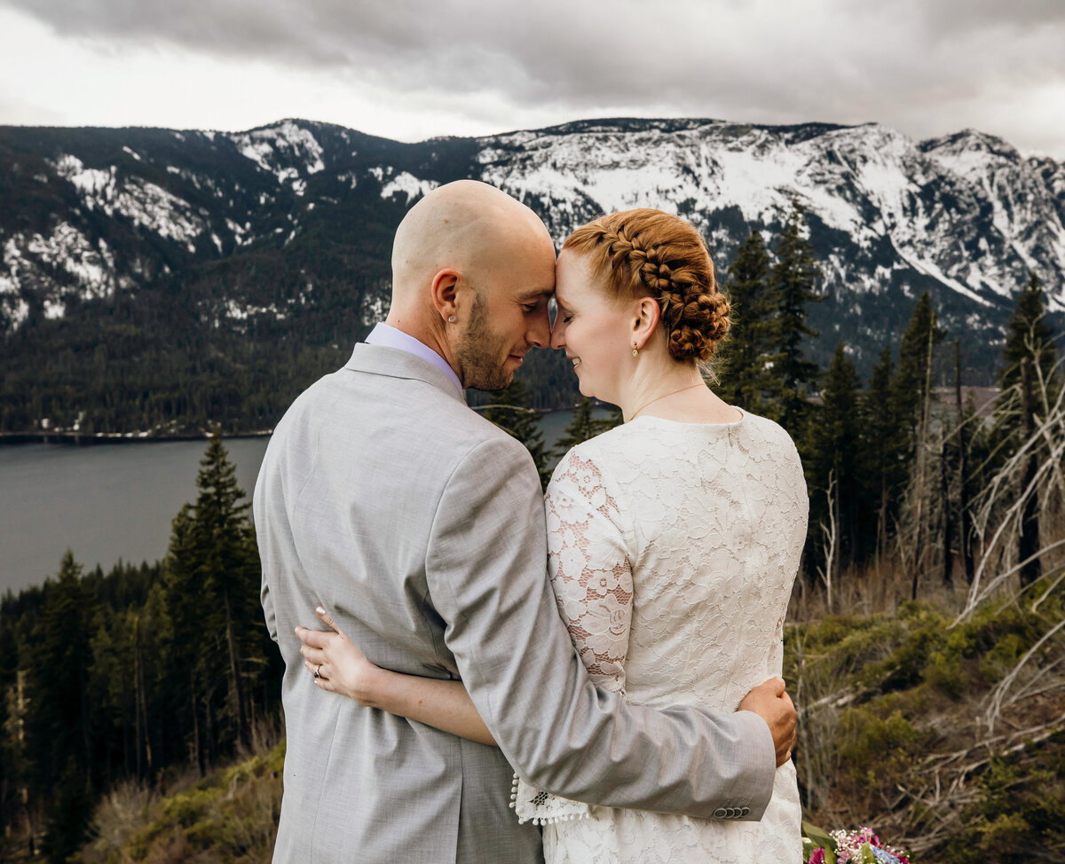Seattle-adventure-elopement-photographer-James-Thomas-Long-Photography-031