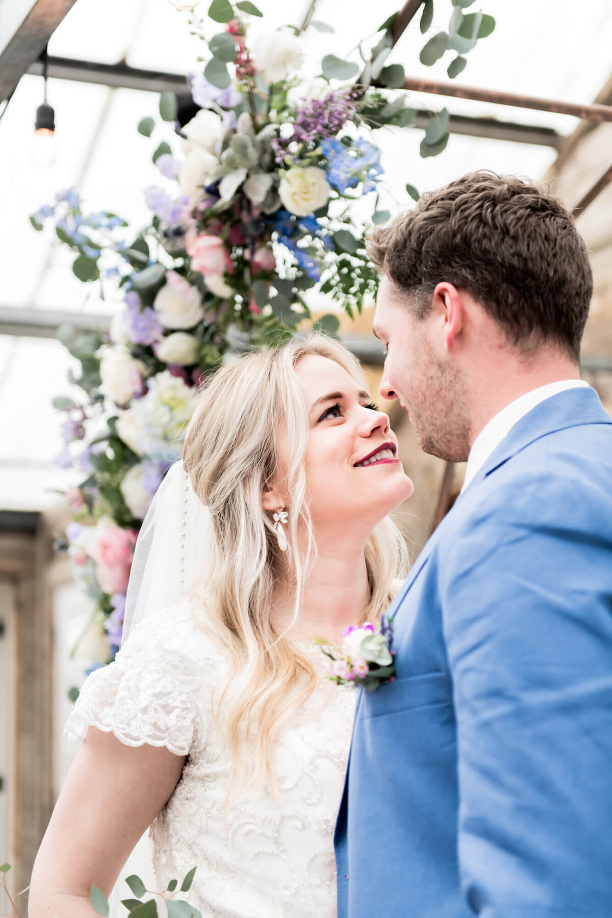 wedding-in-a-greenhouse