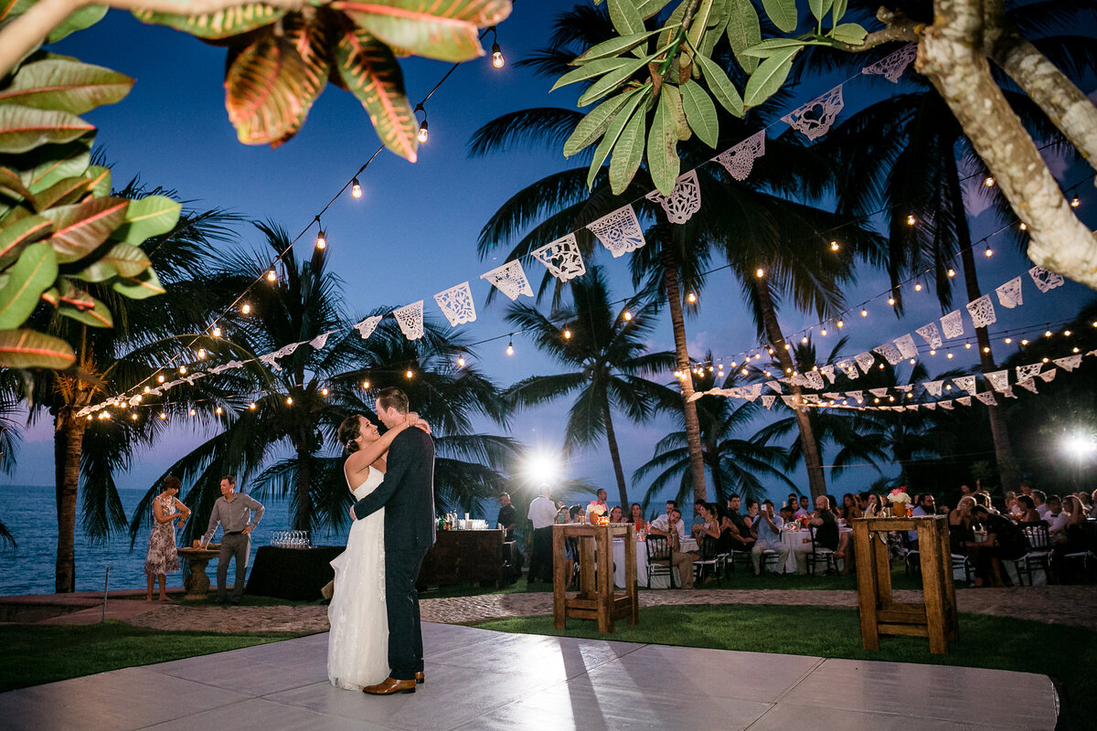 ES-Flor-De-Playa-Sayulita-Mexico-Wedding 518