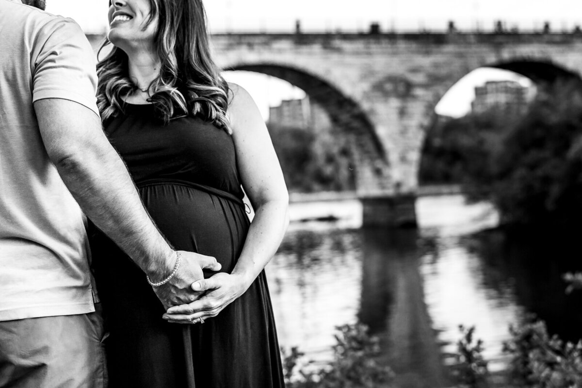 St-Paul-Pregnancy-Photographer (4 of 6)