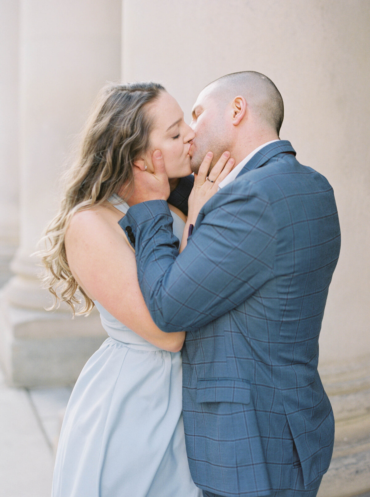 Ottawa-Film-Wedding-Photographer-Stephanie-Mason-And-Co_Downtown-Couples-Portrait-Session-19