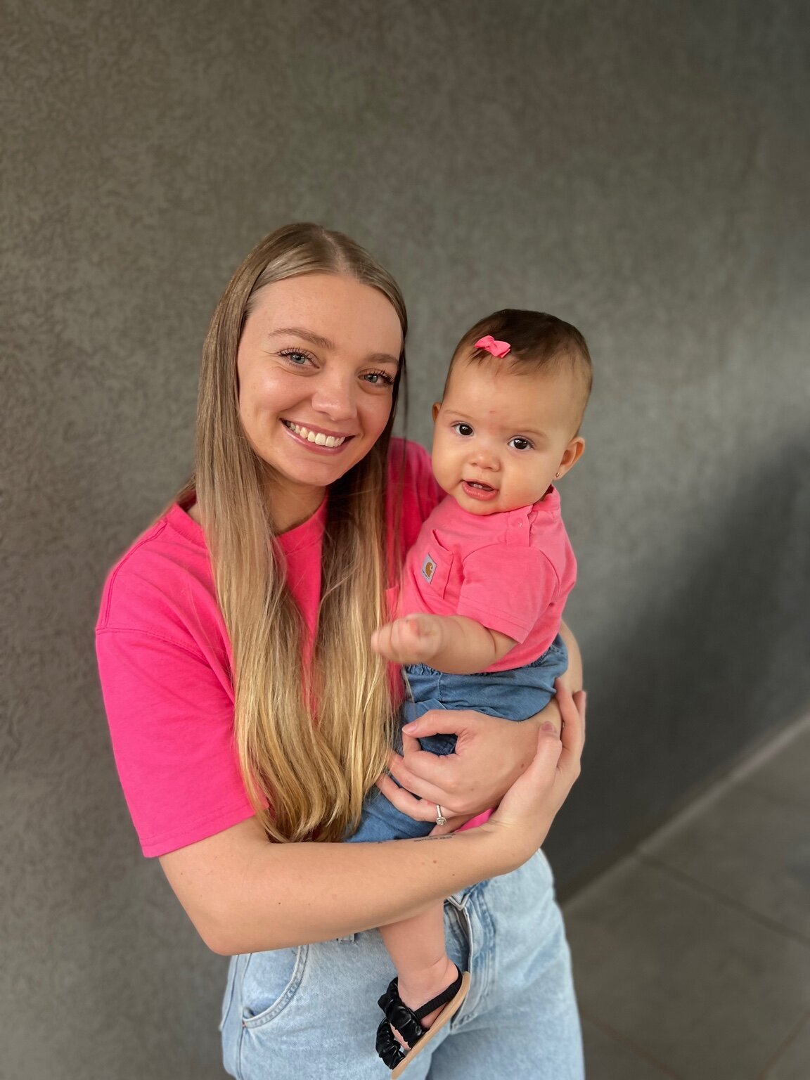 F0D1BAE4-6CF8-406E-A9AF-E52111C4753D