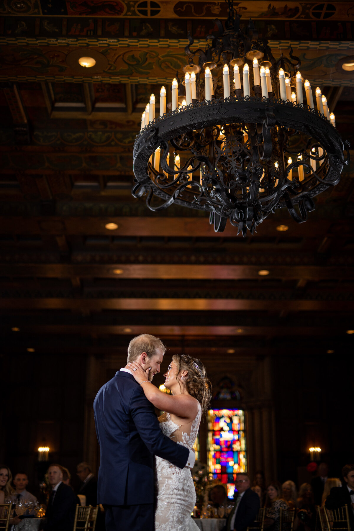 83Intercontinental-Chicago-Hotel-Wedding-Photos-Lauren-Ashlely-Studios