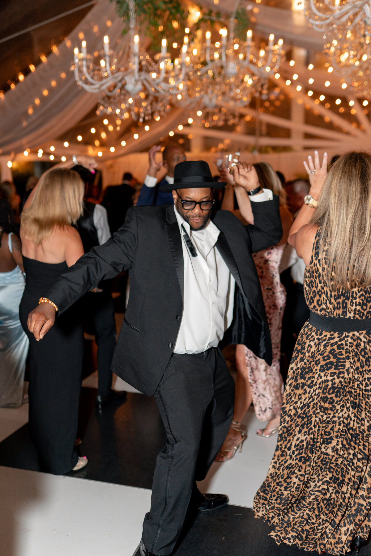 Savannah-Jamey-Country-Club-Buffalo-Summer-Wedding-69