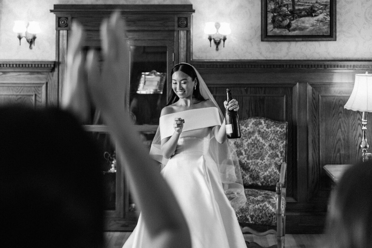 515-Chateau-Frontenac-Quebec-City-Canada-Shantel-Jeff-McCain-Wedding-25