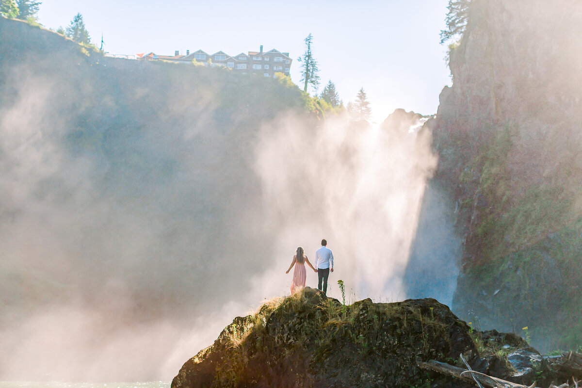 Snoqualmie Falls Engagement Photos, Seattle Wedding Photographer (4)