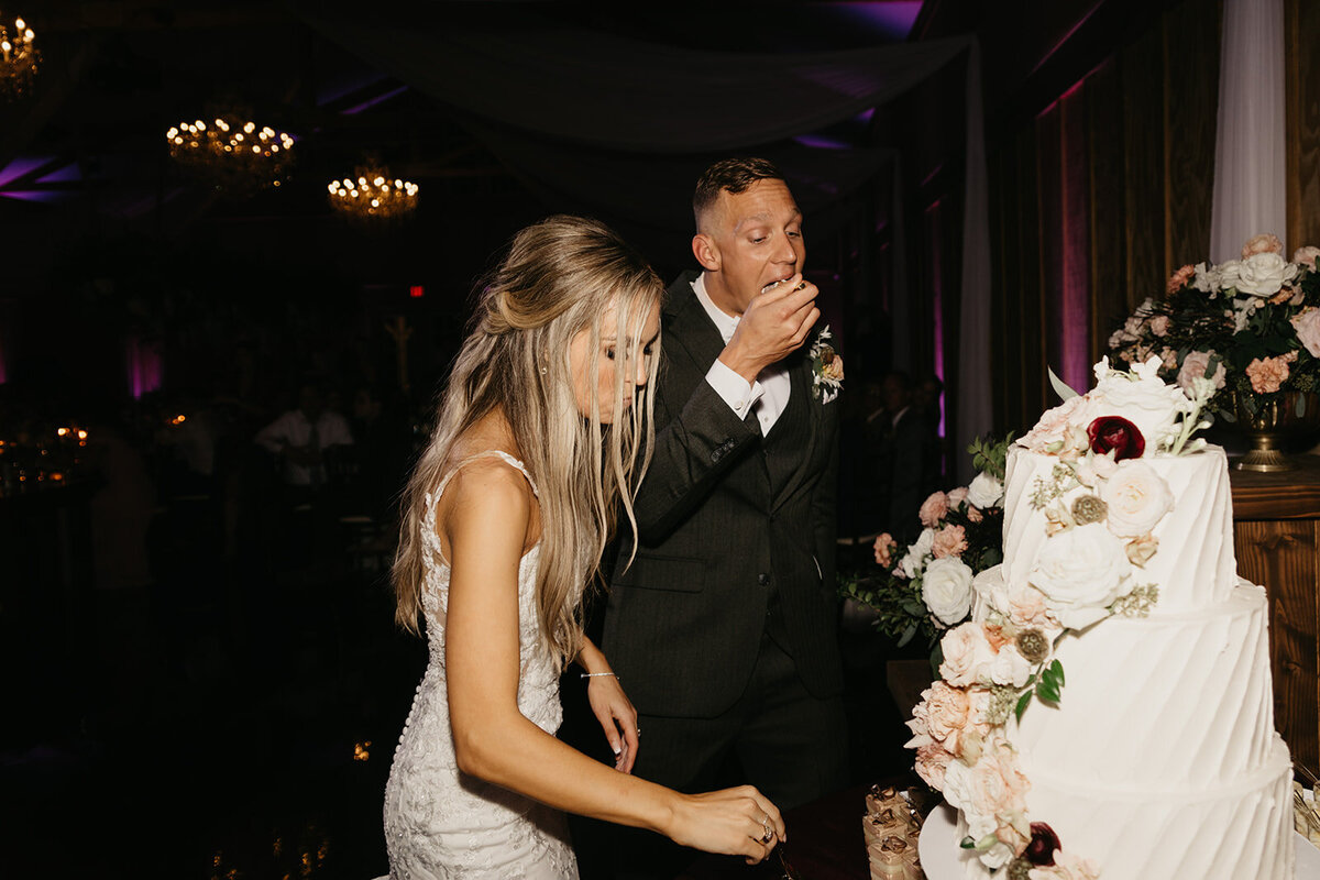 Meghan_Caeleb_Wedding_Wearethebowsers-849