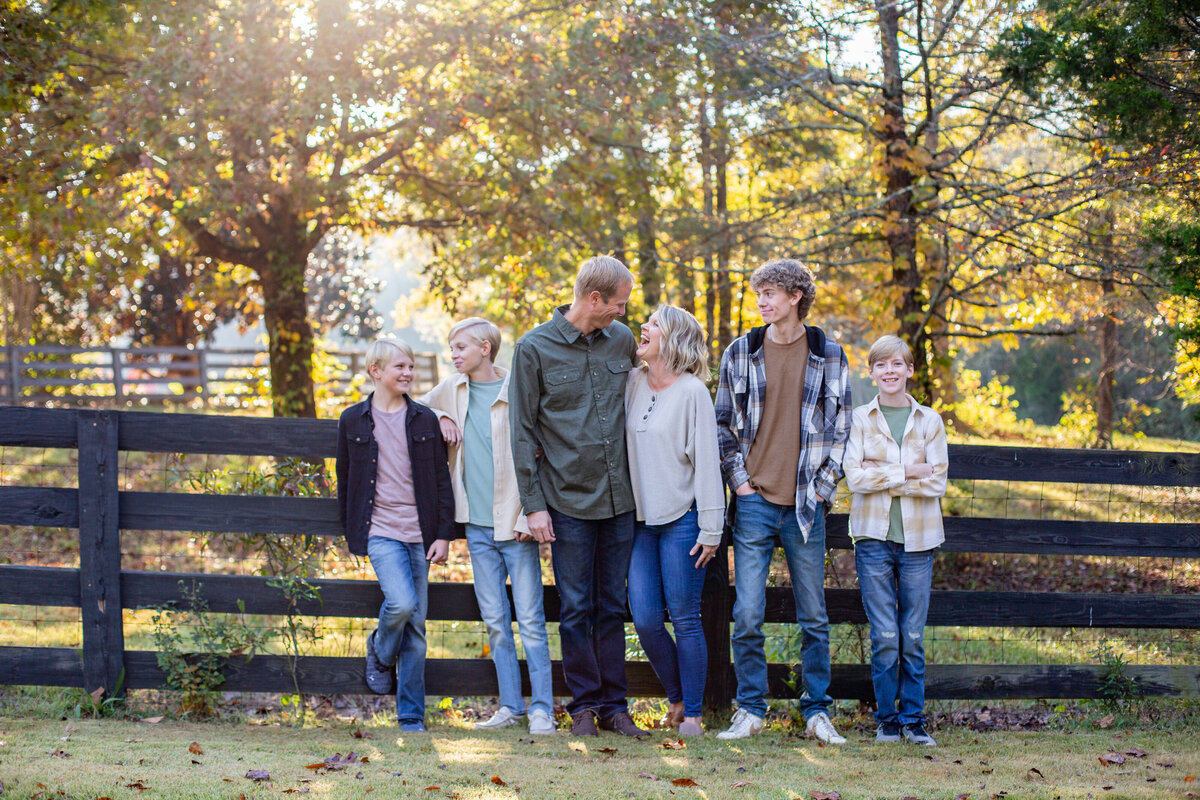101522_CochranFamily_sneakpeeks_2