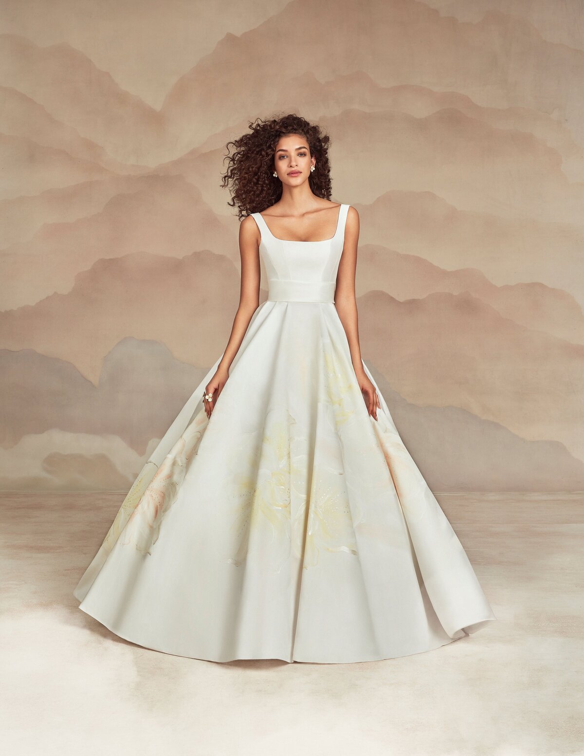 uploads_1624557180995-Aine