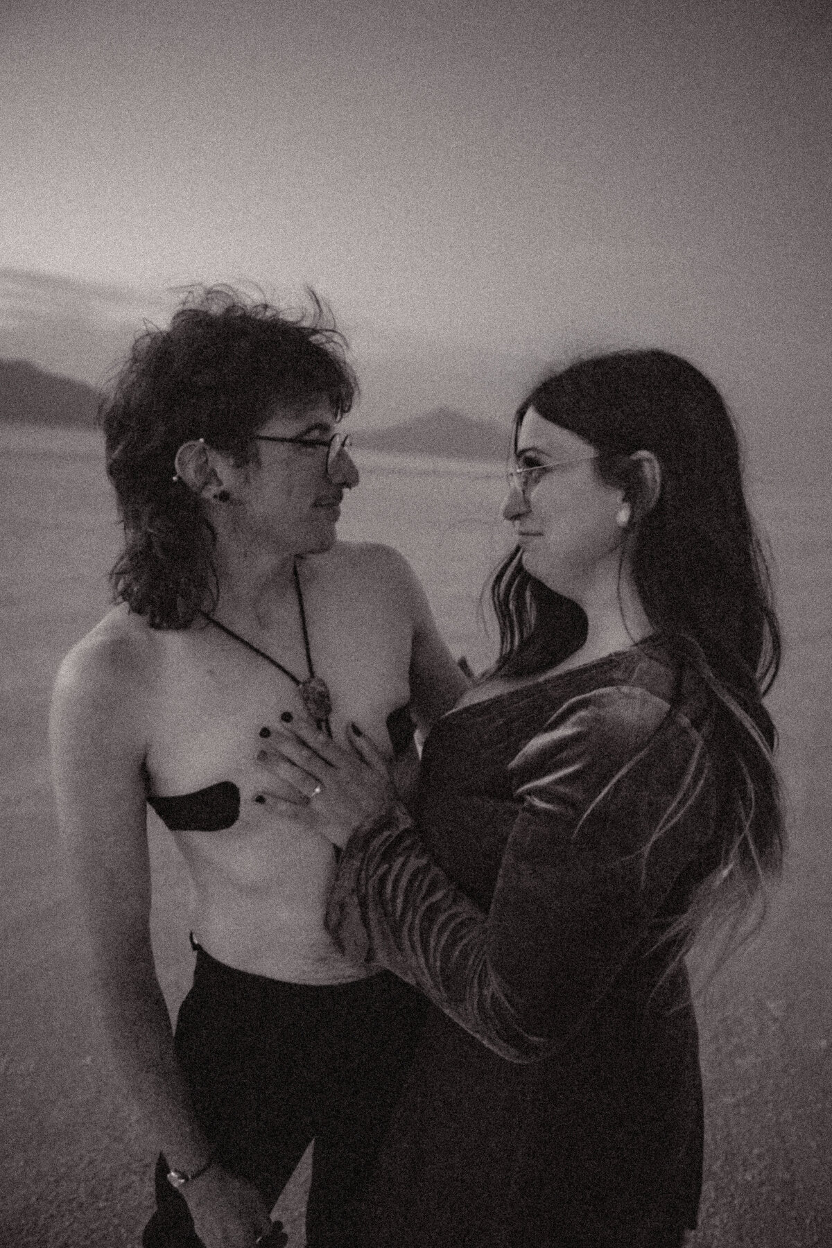 B&S,B&W Vintage Vibes-9