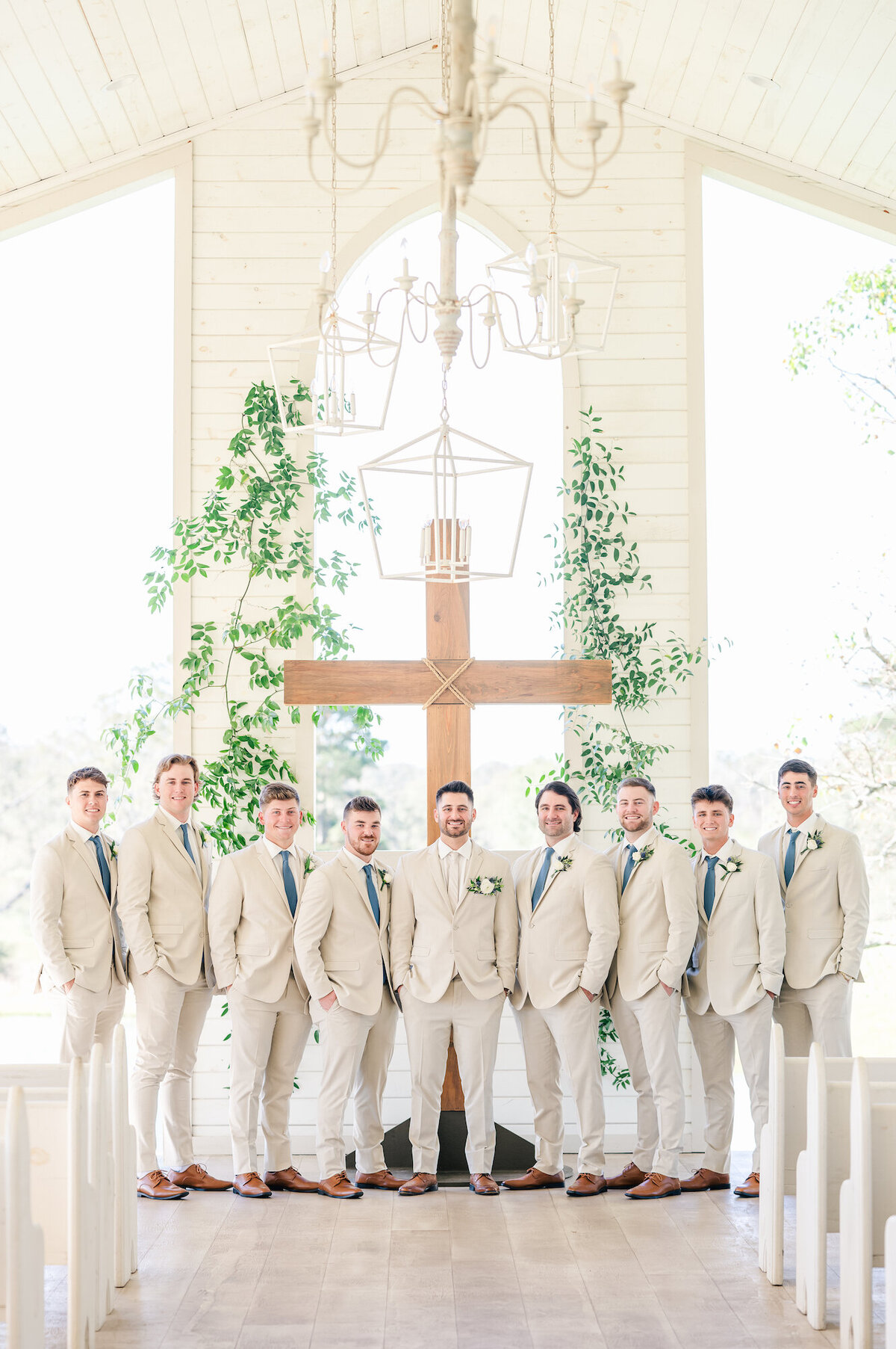 white-magnolia-november-wedding-kentwood-louisiana-15