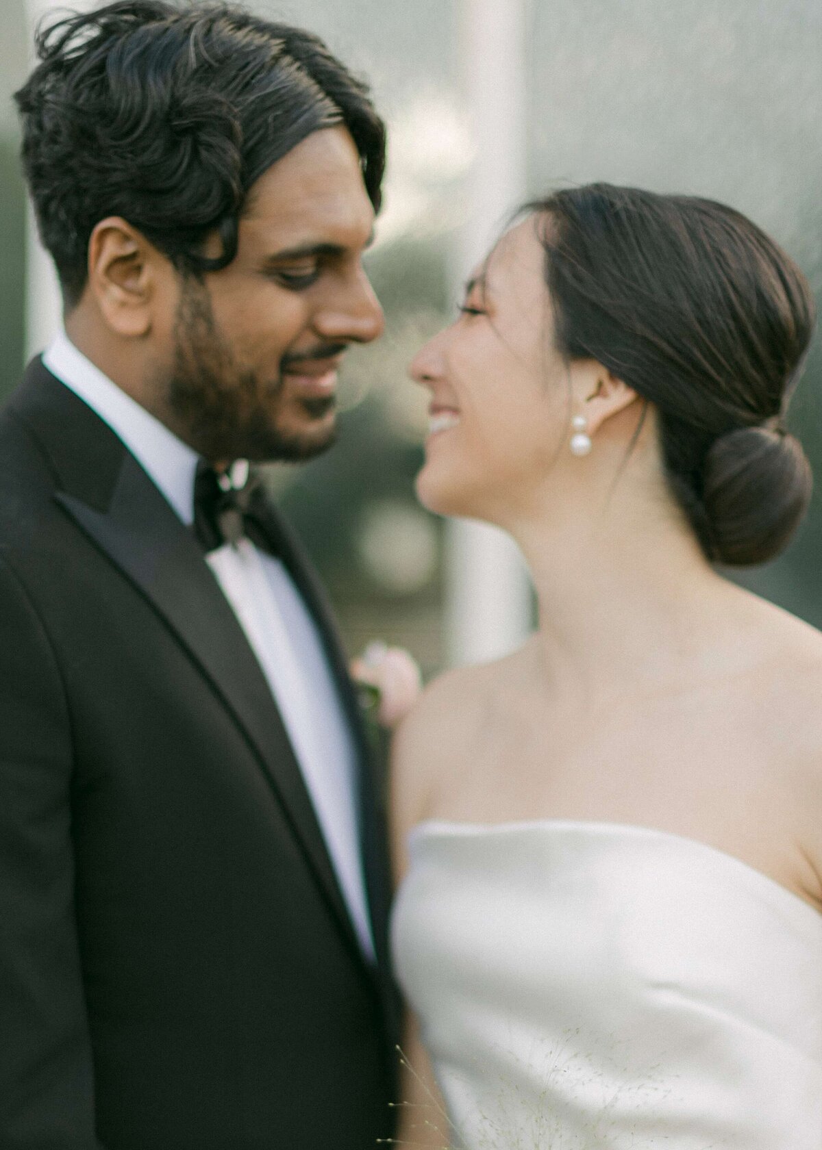 Anna-Vish-Wedding-Kew-Gardens-Chloe-Lowe-Photography-379