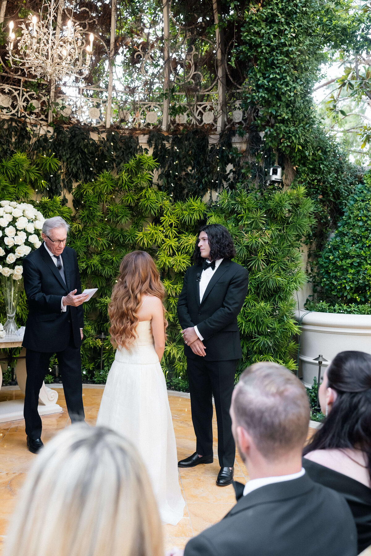 94_riskyexposure_n_las-vegas-elopement-photography-weddings