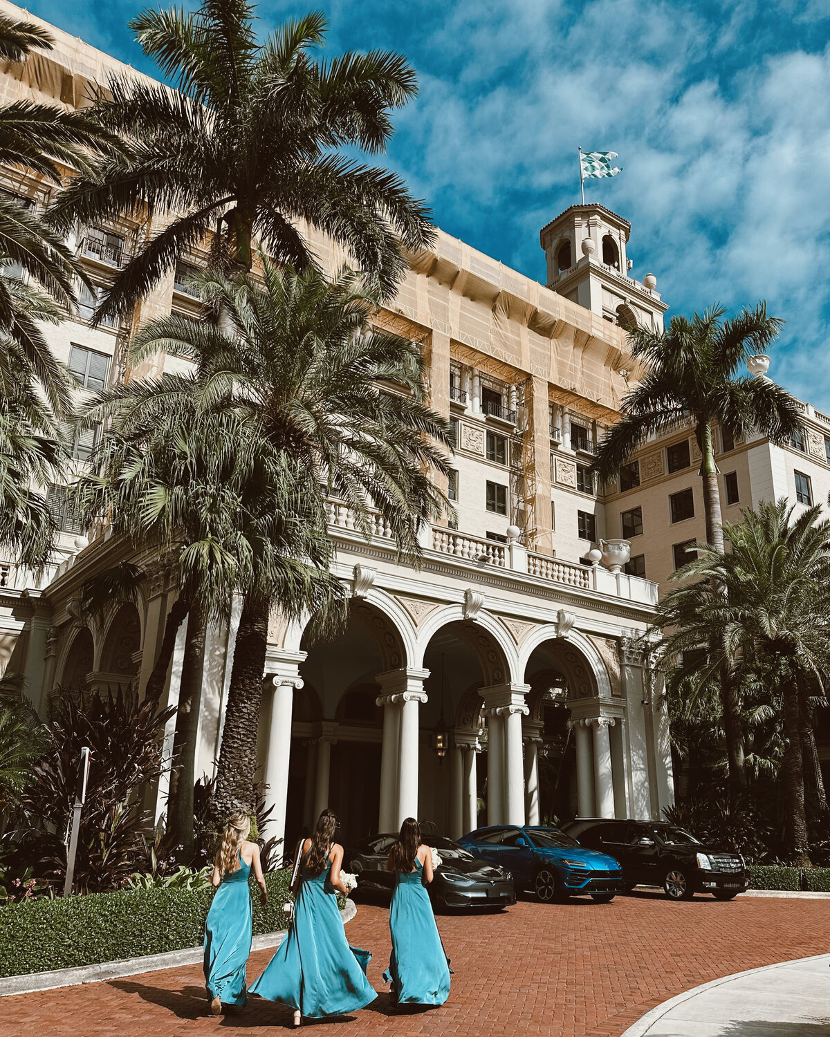 BMAIDS WALKING INTO THE BREAKERS