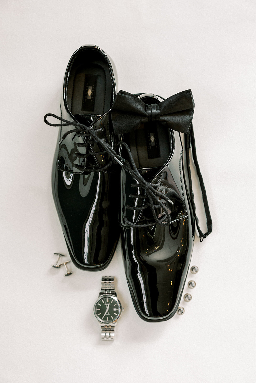 Reynolds Groom Details_websize