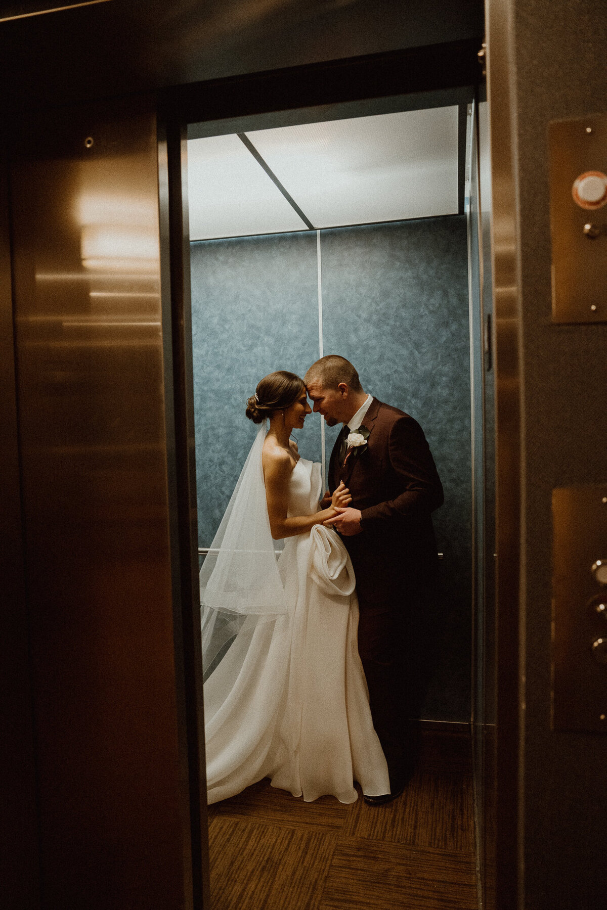 destination wedding and elopement photographer, Alaska