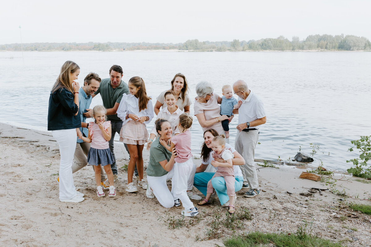 Alblasfotografie_Familieshoot_Bibian_Beuningen_Waal-48