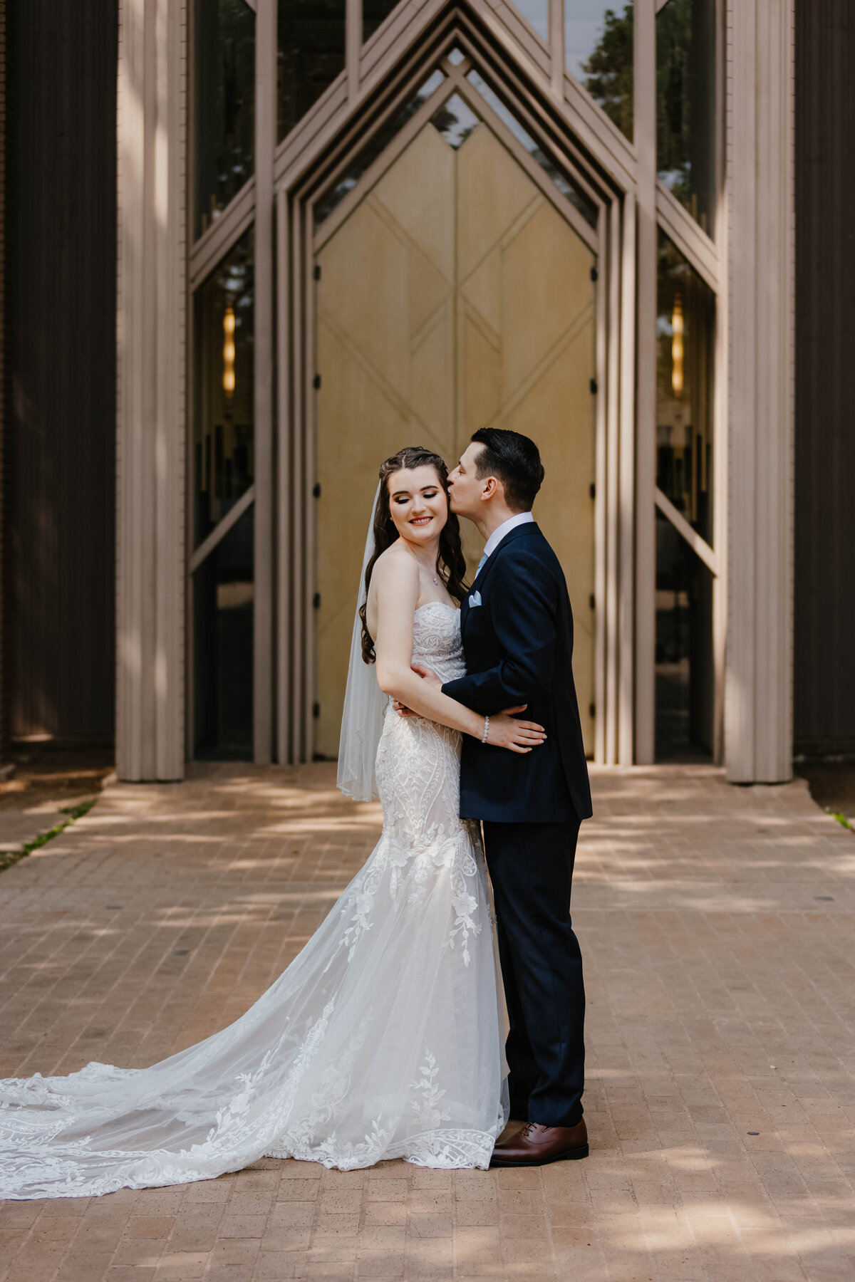 MeredithAnatoly_SneakPeek-16