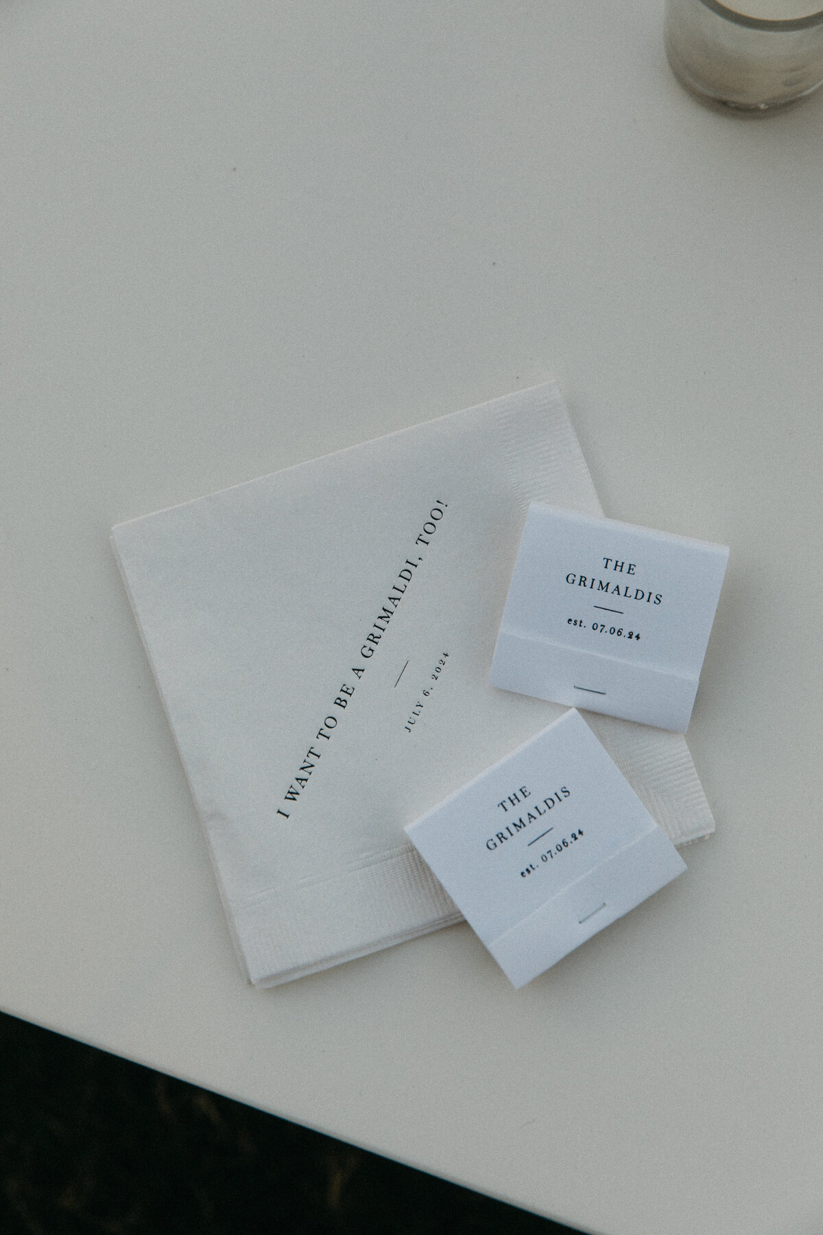custom-wedding-napkins-and-matchbooks