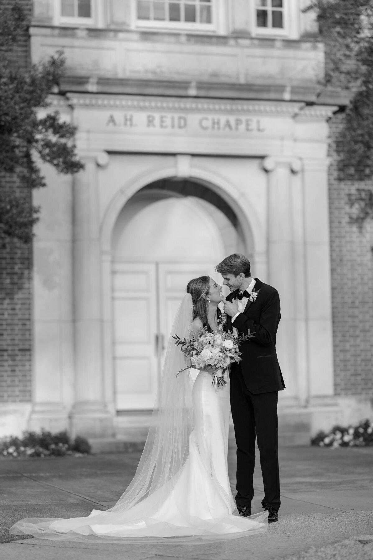 Katherine Horton Photography Christin & Lee Wedding Day Katherine's Favorites 157