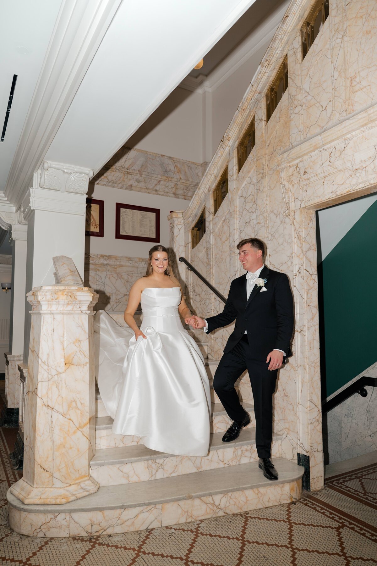 The Cottonwood Hotel Wedding Photos - Anna Brace Photography - Omaha Wedding Photographers-28