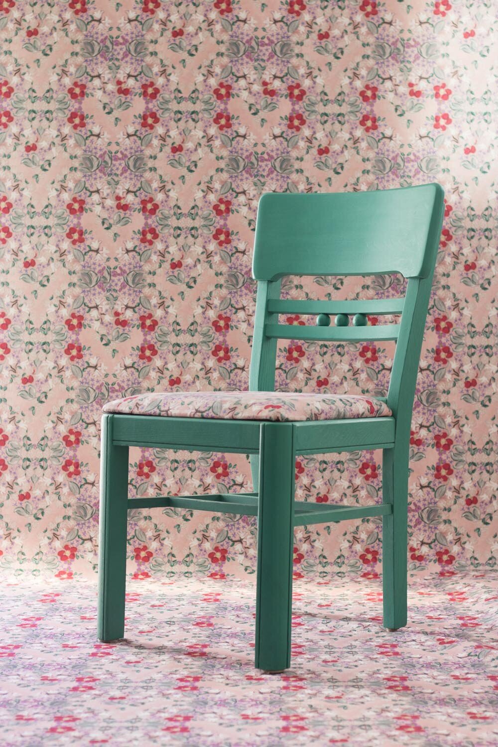 KK Harris Bloomsbury Bramble Pink styled with Benjamin Moore Geddy Verdigris (CW Collection)
