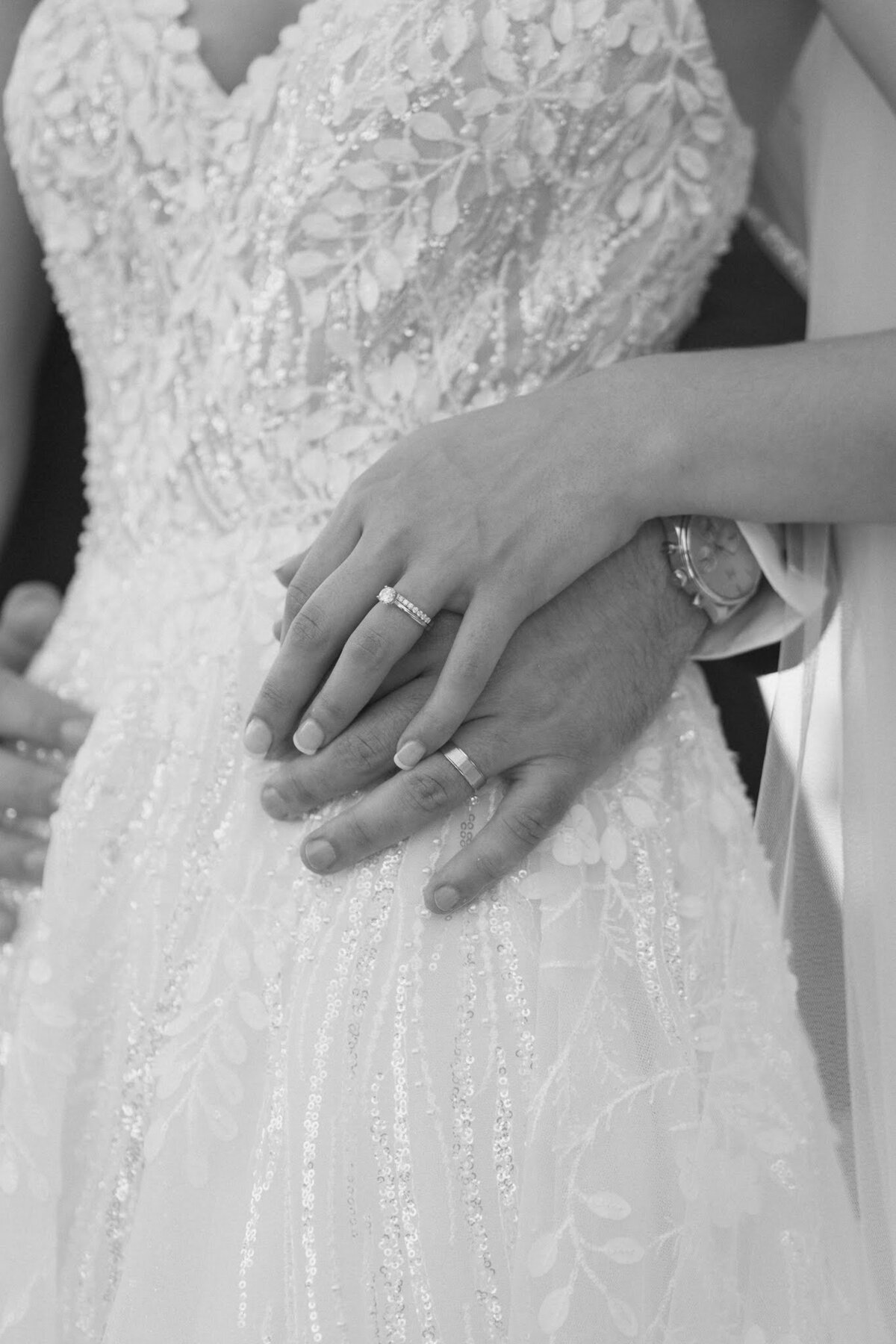 Nichole-Babiez-Photography-arrowhead-gold-course-country-club-summer-wedding-wheaton-geneva-chicago-photographer-illinois-editorial-luxury-destination--64