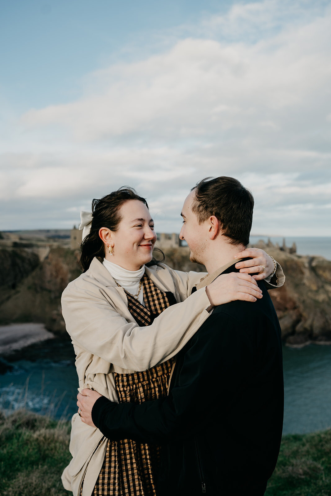 Aberdeenshire Engagement and Couple Photo Session at Dunnottar Castle-6