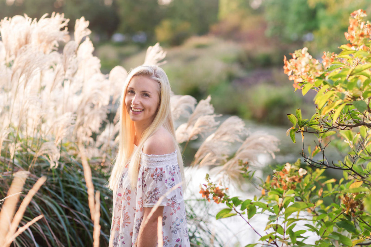 L Photographie senior photos Forest Park Tower Grove Park Queeny Park Lafayette Park 54