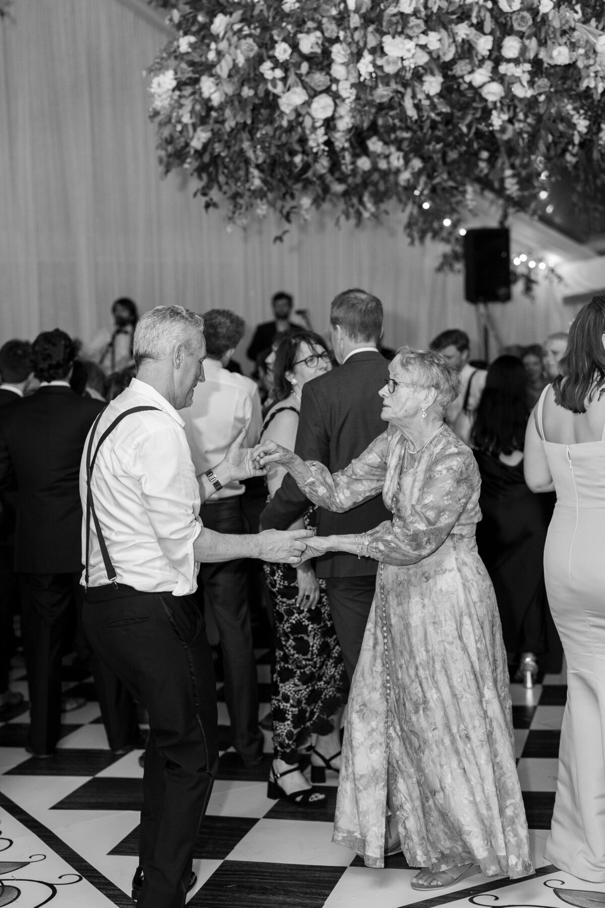 TylerTravisWedding155