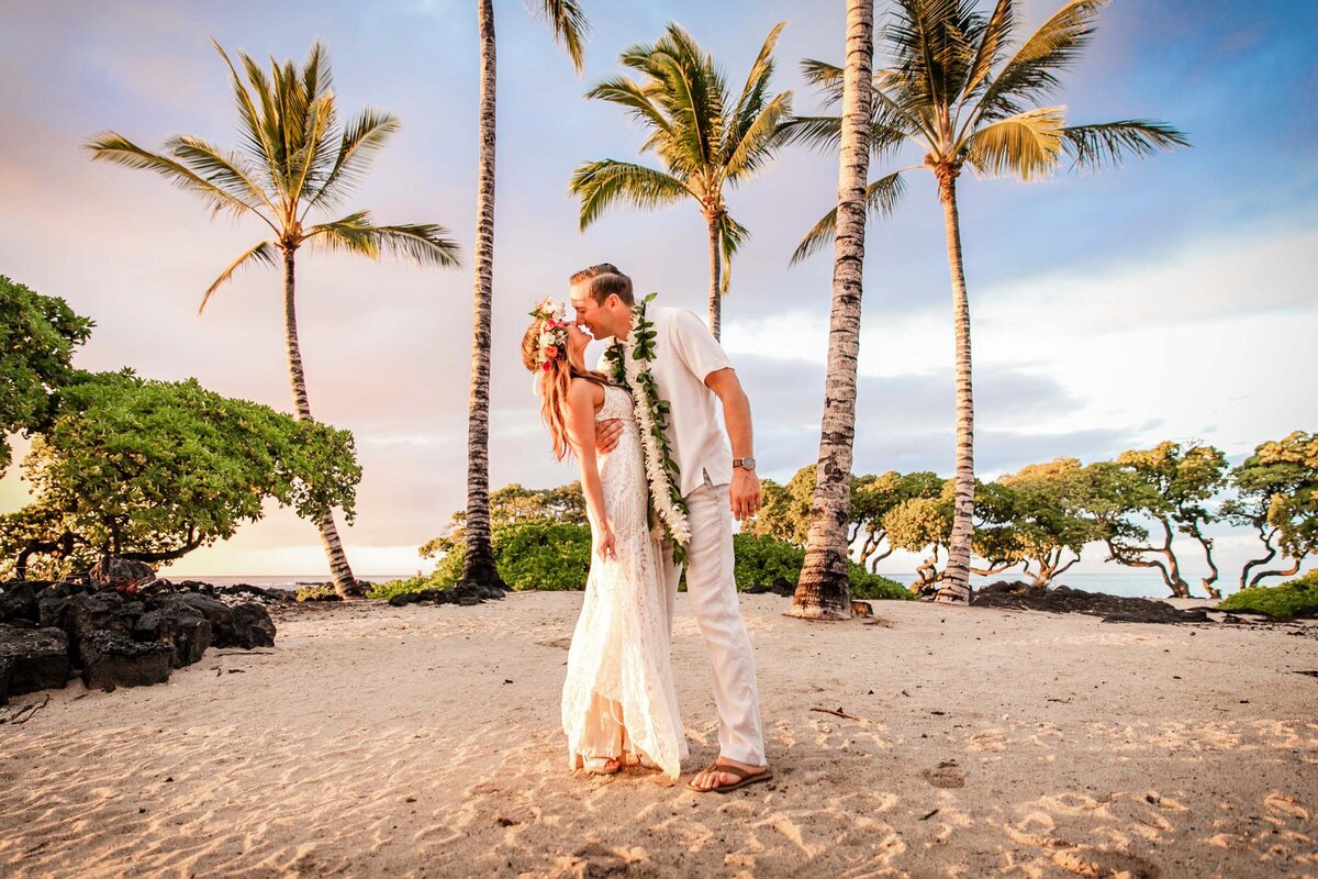 BigIslandBeachElopement (7)