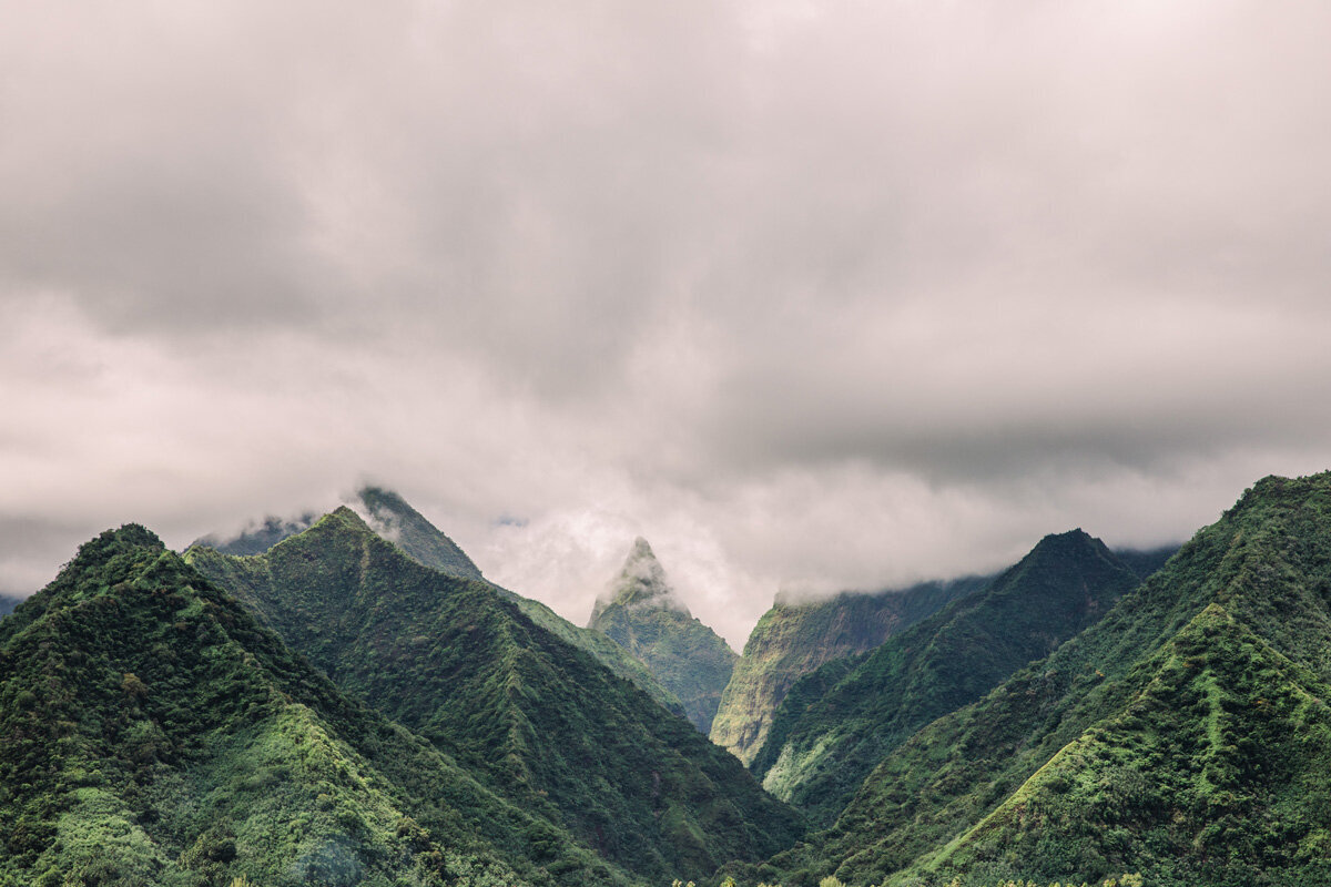 Travel Photography - Tahitian mountain cliffs