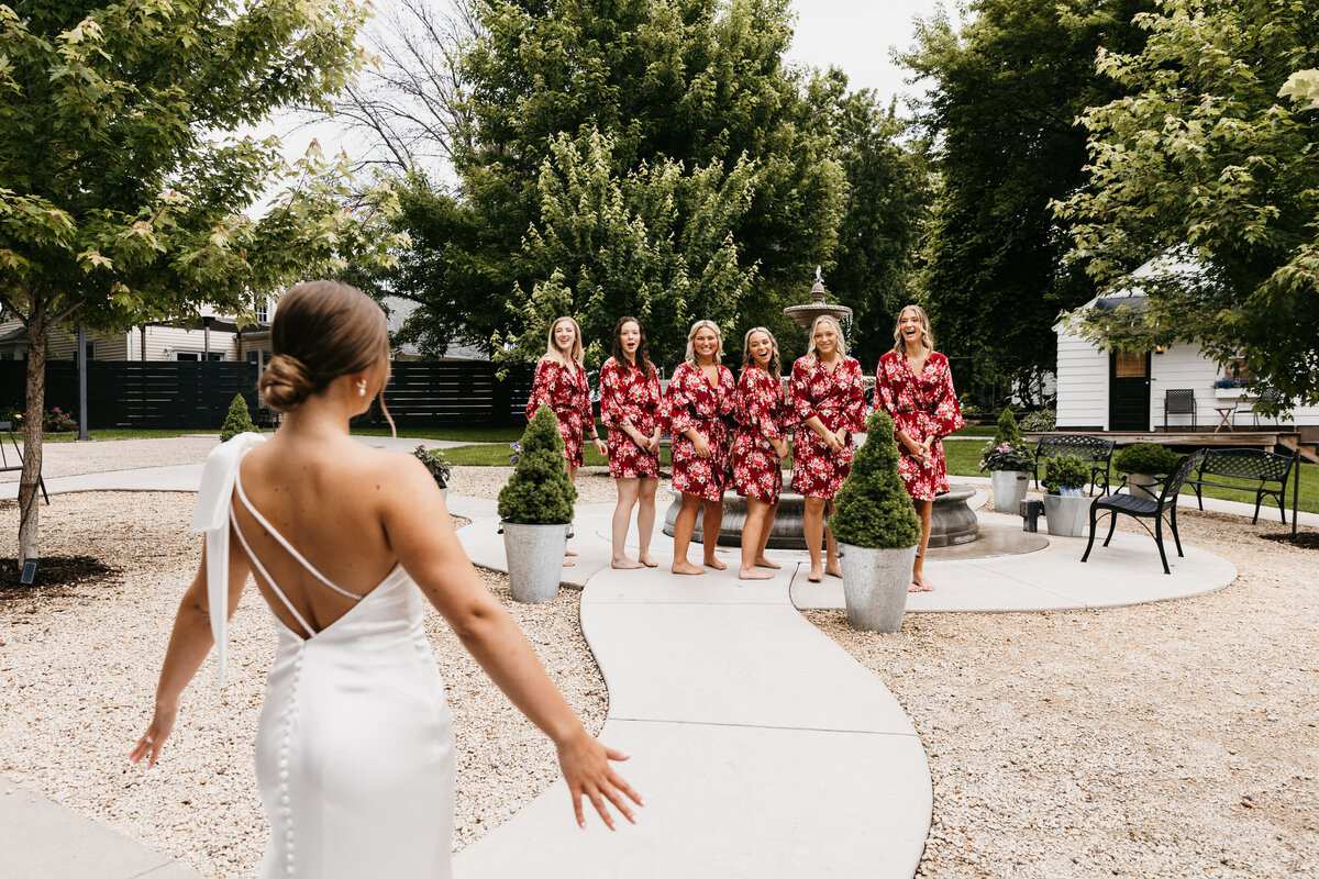 Aaron + Tessa_Sneak Gallery-95