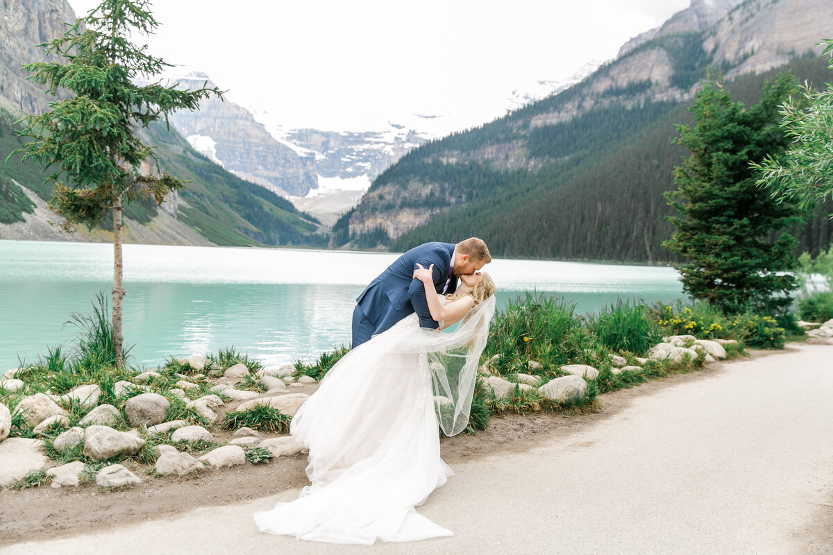 Karlie Colleen Photography - Fairmont Chateau Lake Louise Wedding - Banff Canada - Sara & Drew Forsberg-1058