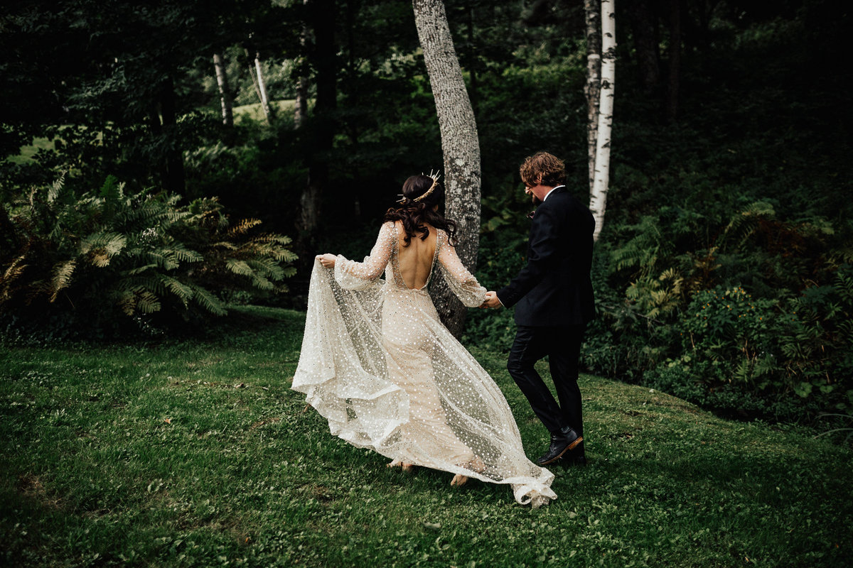Noah-Maxine-Vermont-Wedding-Lindsey-Roman-61