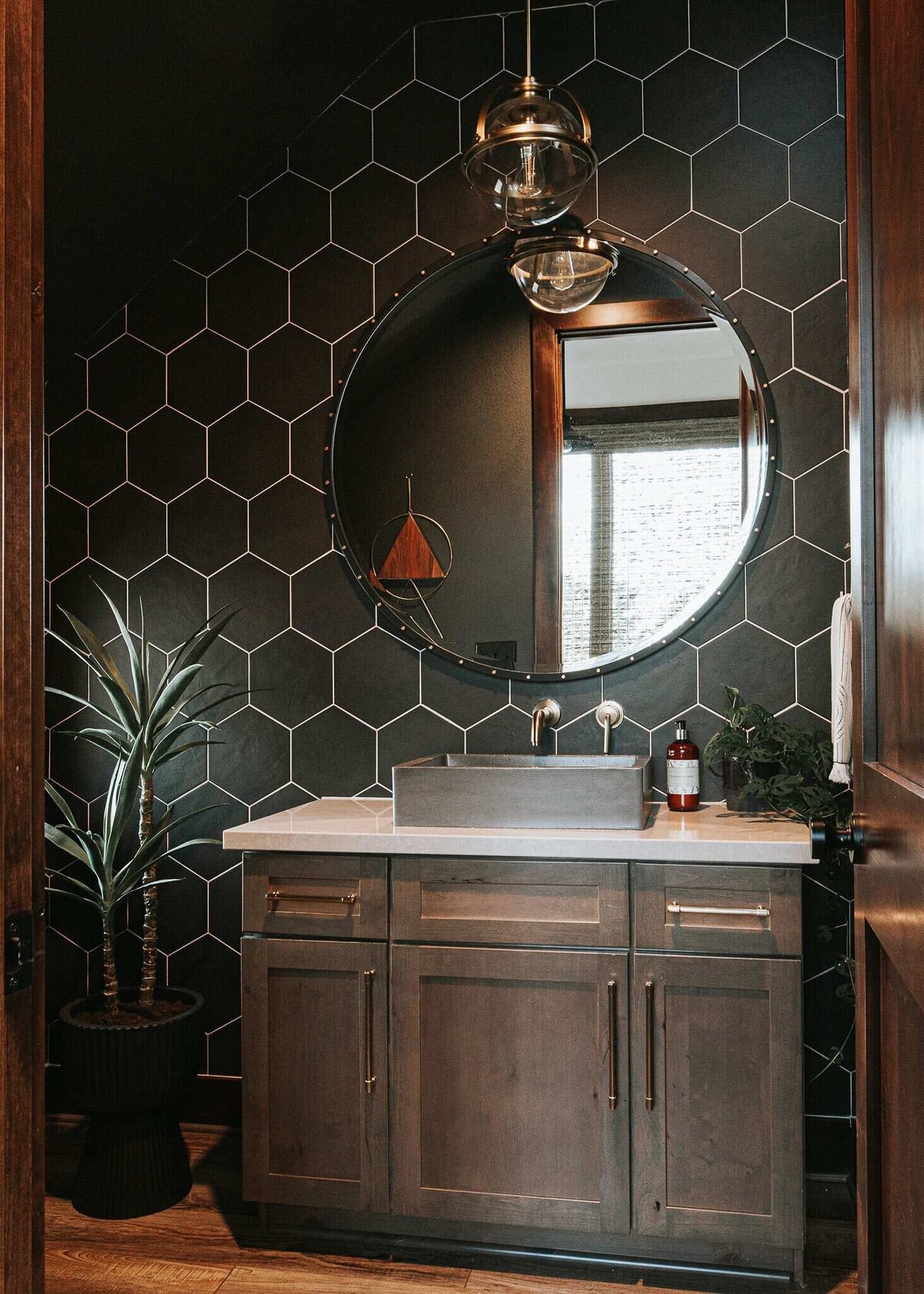 pure-indigo-interior-design-home-renovation-88